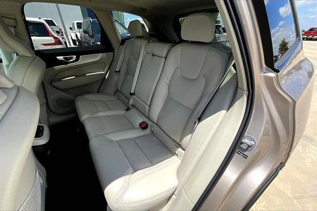 new 2026 Volvo XC60 car, priced at $63,935