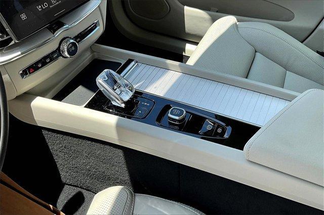 new 2026 Volvo XC60 car, priced at $63,935