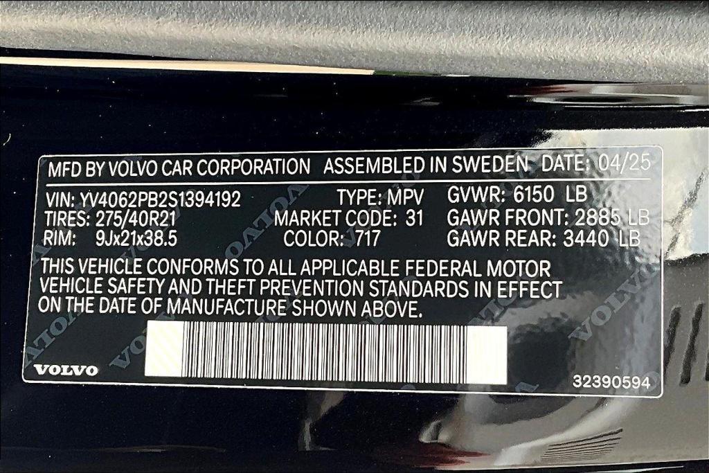 new 2025 Volvo XC90 car, priced at $69,155
