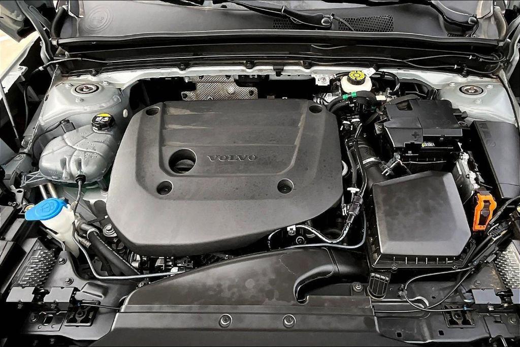 used 2024 Volvo XC40 car, priced at $31,500