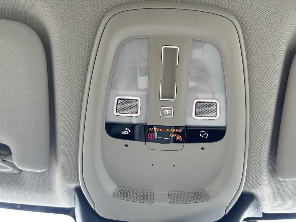 new 2025 Volvo XC60 car, priced at $54,610