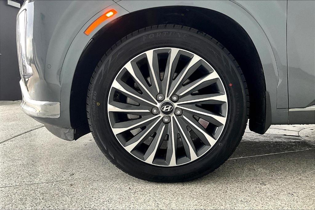 used 2023 Hyundai Palisade car, priced at $37,888