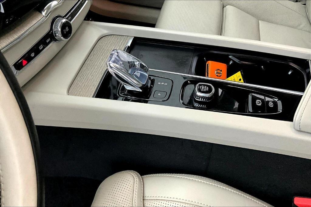 used 2022 Volvo XC60 car, priced at $36,500