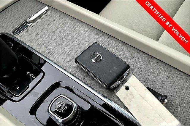used 2023 Volvo XC60 car, priced at $39,900