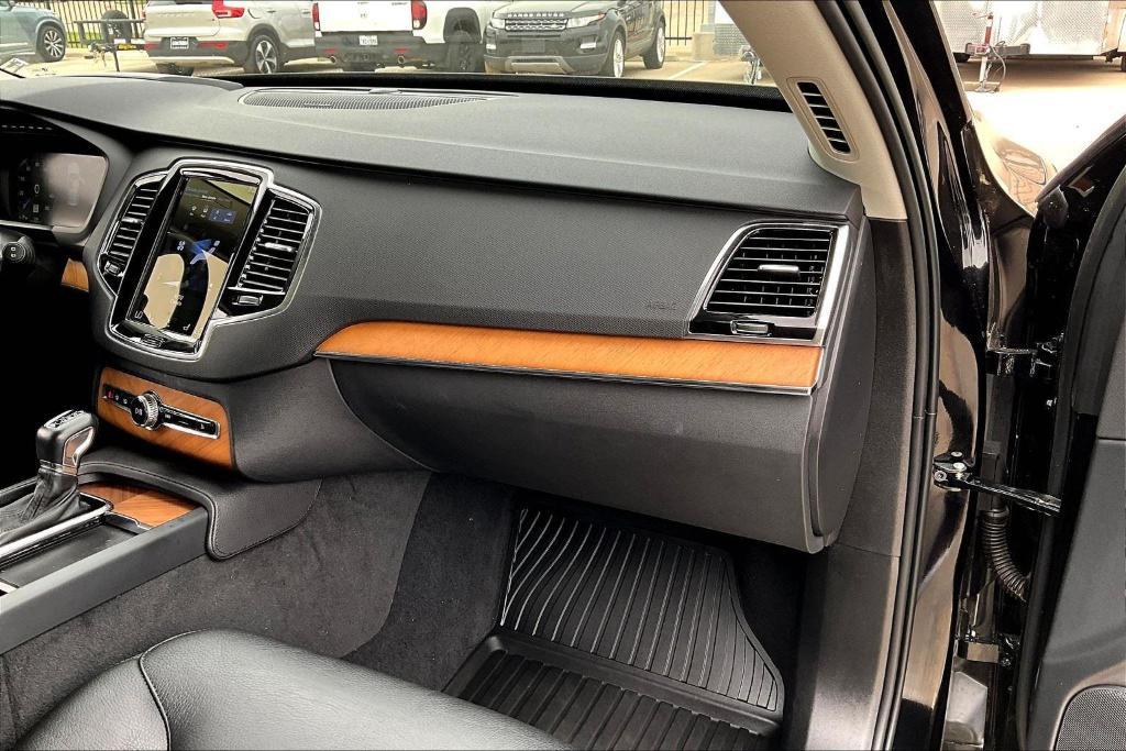 used 2022 Volvo XC90 car, priced at $44,000