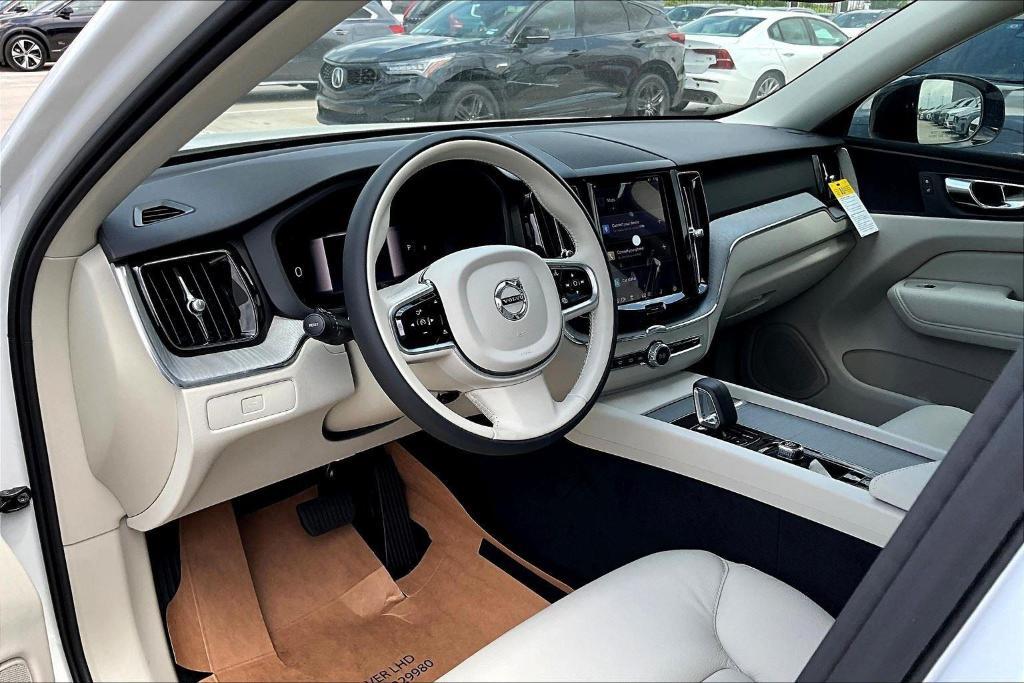 new 2025 Volvo XC60 car, priced at $55,360