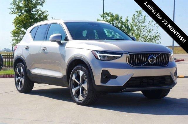 new 2024 Volvo XC40 car, priced at $43,000