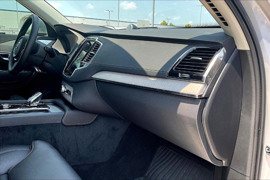 used 2025 Volvo XC90 Plug-In Hybrid car, priced at $69,500