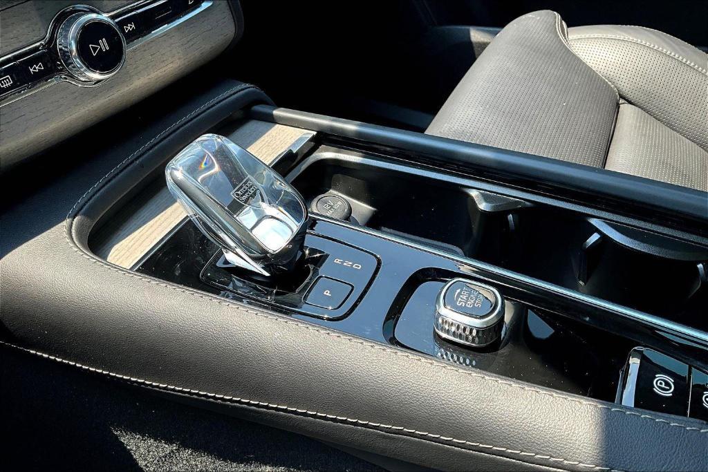 used 2025 Volvo XC90 Plug-In Hybrid car, priced at $69,500