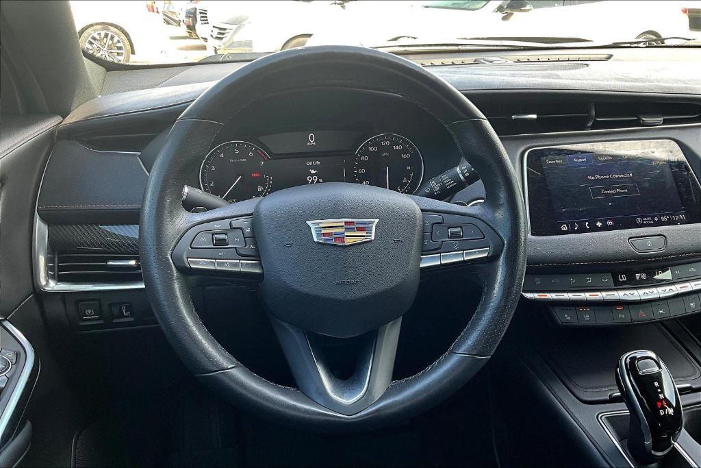 used 2021 Cadillac XT4 car, priced at $24,400
