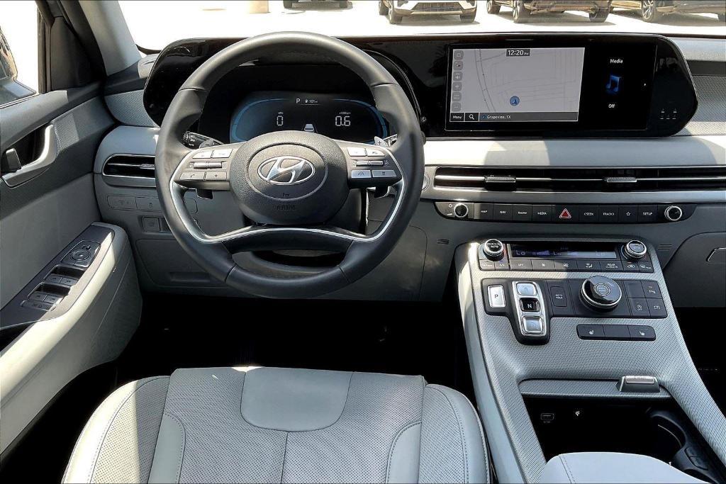 used 2025 Hyundai Palisade car, priced at $35,888