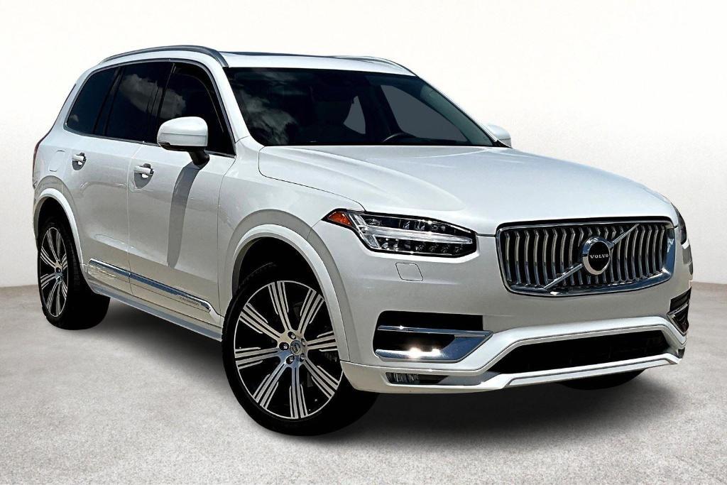 used 2020 Volvo XC90 car, priced at $37,500