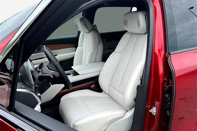new 2026 Cadillac VISTIQ car, priced at $81,115