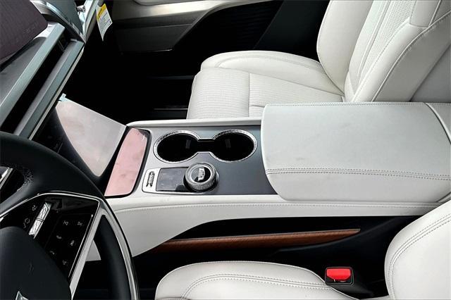 new 2026 Cadillac VISTIQ car, priced at $81,115
