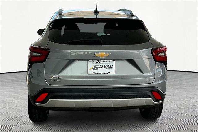 new 2025 Chevrolet Trax car, priced at $25,485