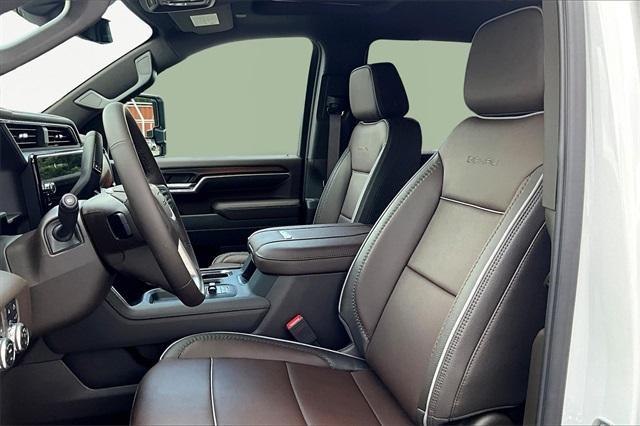 new 2025 GMC Sierra 2500 car, priced at $74,214
