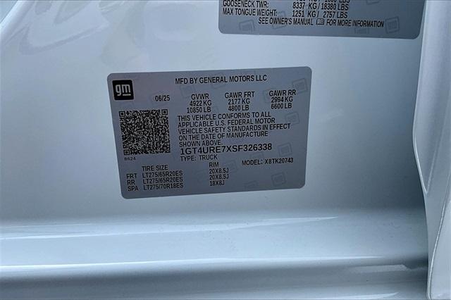 new 2025 GMC Sierra 2500 car, priced at $74,214