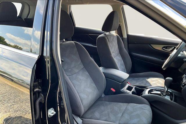 used 2016 Nissan Rogue car, priced at $13,588