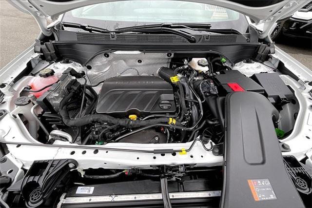 new 2025 Buick Envista car, priced at $23,190
