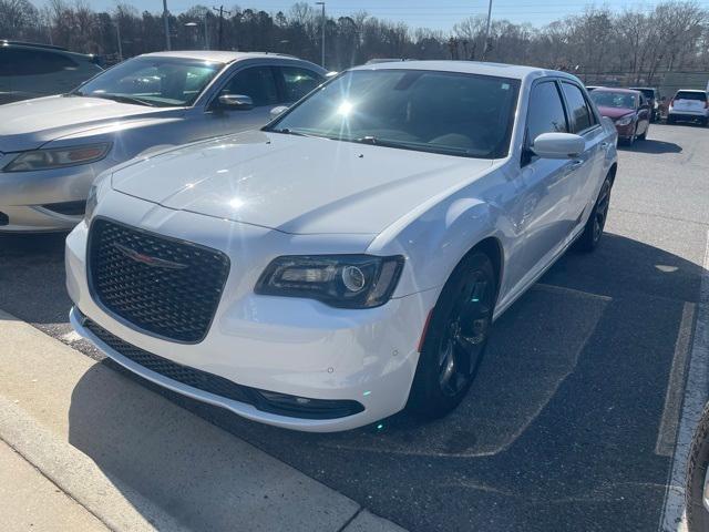 used 2022 Chrysler 300 car, priced at $25,484