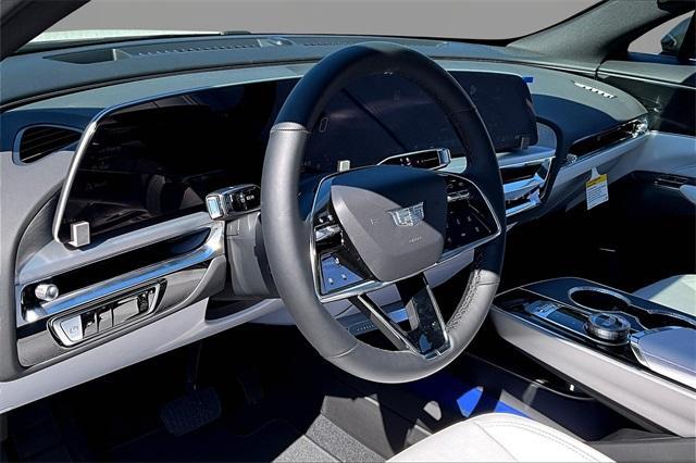 new 2025 Cadillac LYRIQ car, priced at $62,014