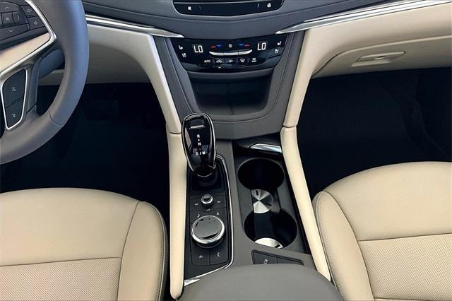 used 2025 Cadillac XT5 car, priced at $48,245