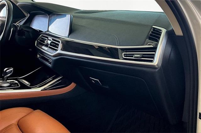 used 2021 BMW X7 car, priced at $40,737