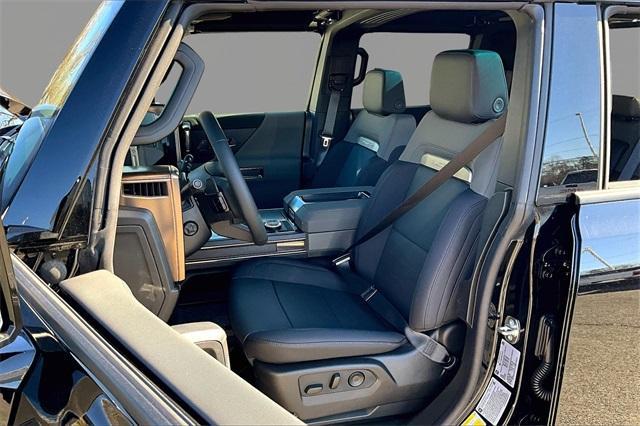 new 2025 GMC HUMMER EV Pickup car, priced at $104,035