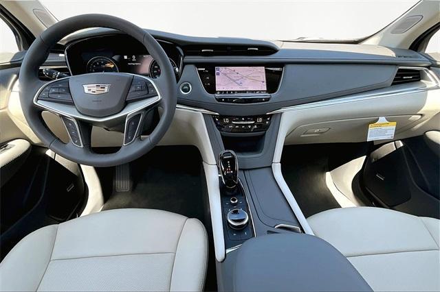 new 2025 Cadillac XT5 car, priced at $56,990