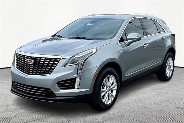 new 2025 Cadillac XT5 car, priced at $44,290