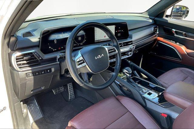 used 2024 Kia Telluride car, priced at $42,456