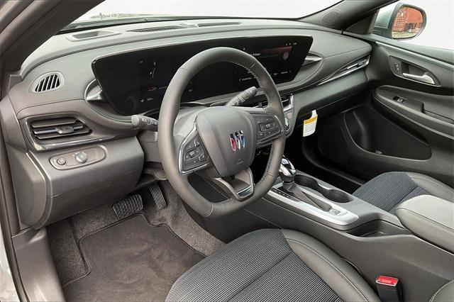 new 2025 Buick Envista car, priced at $24,685