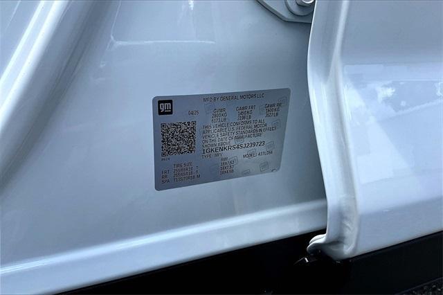 new 2025 GMC Acadia car, priced at $40,395