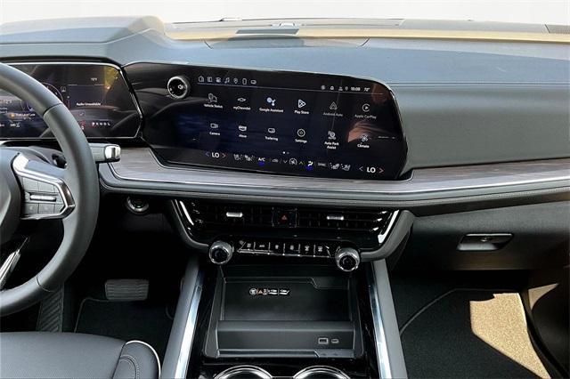 new 2025 Chevrolet Suburban car, priced at $88,925