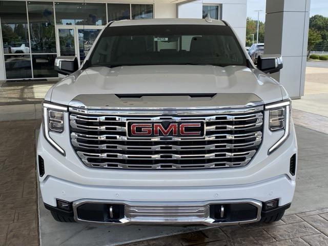 new 2024 GMC Sierra 1500 car, priced at $74,090