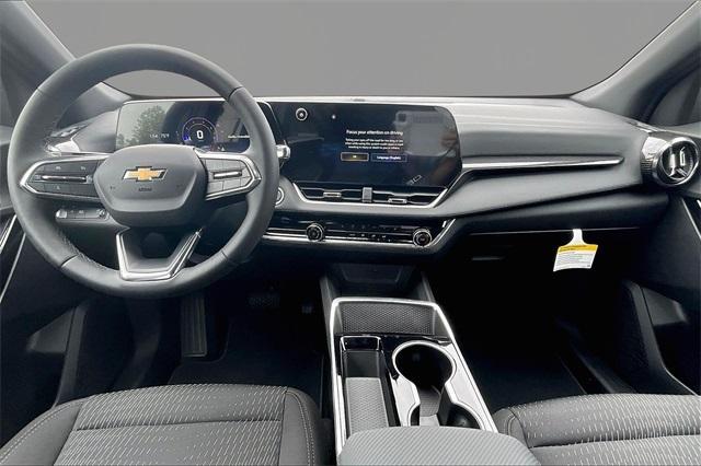 new 2025 Chevrolet Equinox car, priced at $30,580