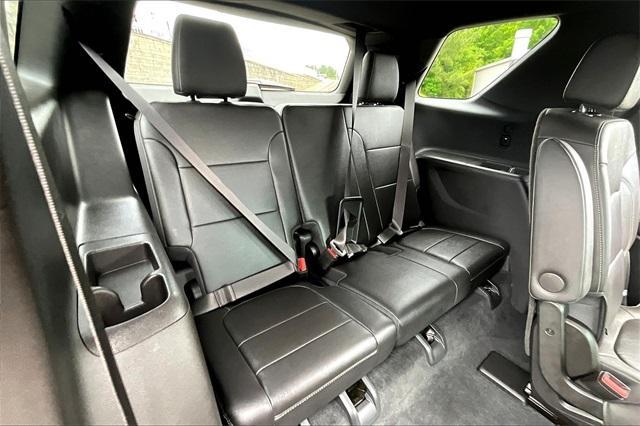 used 2022 Chevrolet Traverse car, priced at $34,735