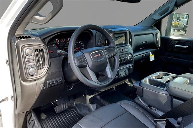 new 2025 GMC Sierra 2500 car, priced at $46,833