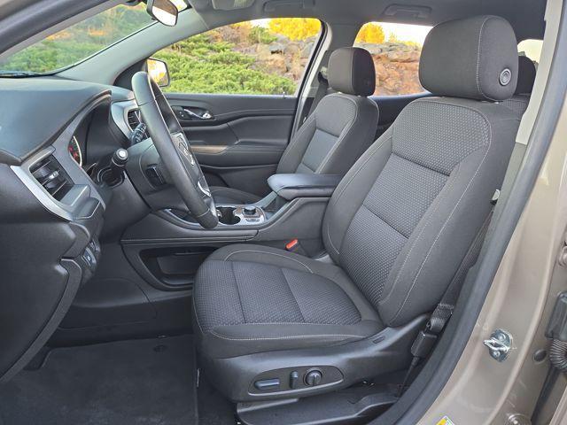 used 2022 GMC Acadia car, priced at $26,388