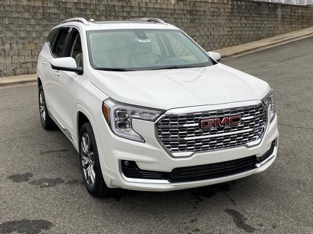 used 2024 GMC Terrain car, priced at $40,130