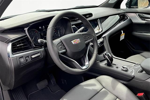 new 2025 Cadillac XT6 car, priced at $59,965