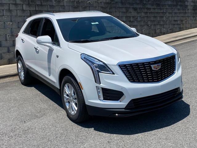 new 2024 Cadillac XT5 car, priced at $45,515