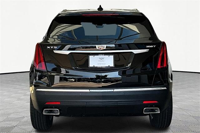 new 2025 Cadillac XT5 car, priced at $45,315