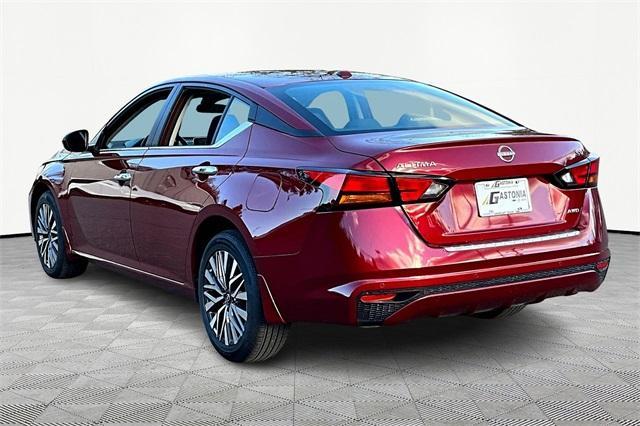 used 2023 Nissan Altima car, priced at $22,498