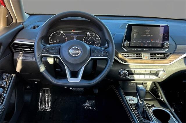 used 2023 Nissan Altima car, priced at $22,498