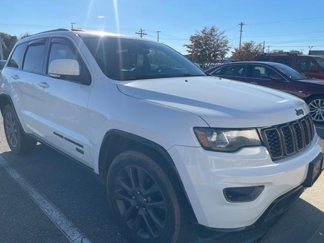 used 2016 Jeep Grand Cherokee car, priced at $16,425