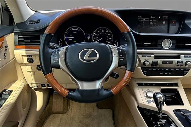 used 2015 Lexus ES 300h car, priced at $16,722