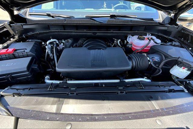 new 2025 Chevrolet Suburban car, priced at $74,795