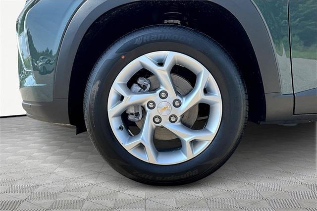 new 2025 Chevrolet Trax car, priced at $23,285