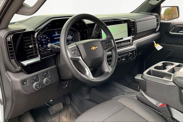 used 2025 Chevrolet Silverado 1500 car, priced at $49,632